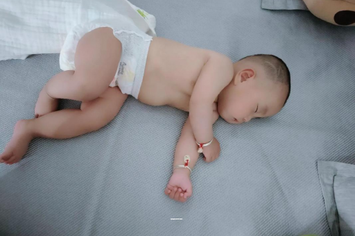 海拉尔宝宝高烧怎么处理